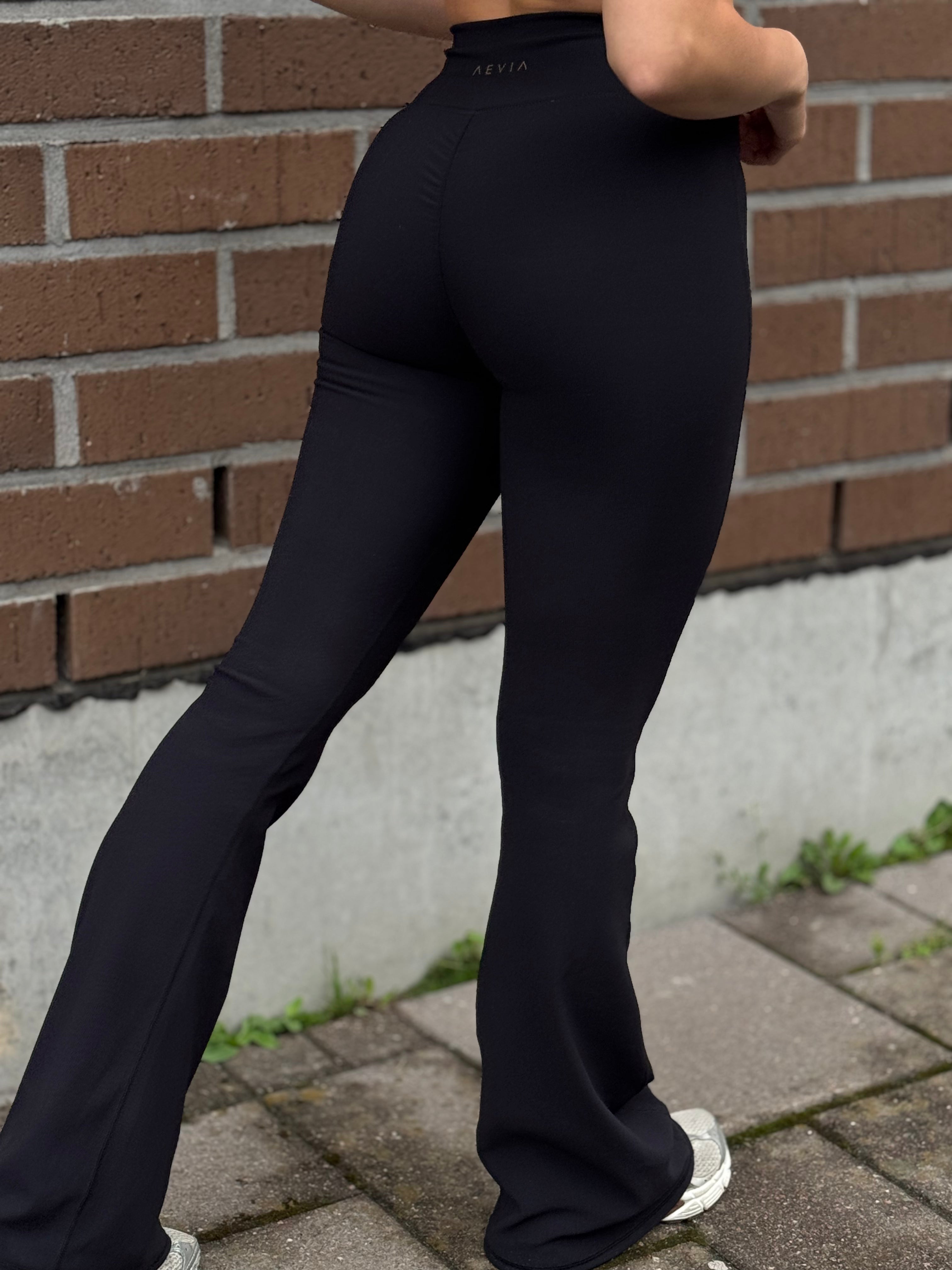 Sculpt Flare Pants